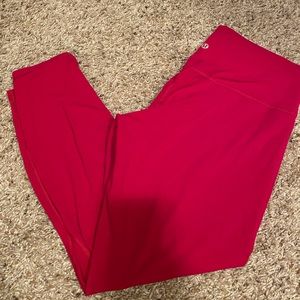 Lululemon leggings! 🍋